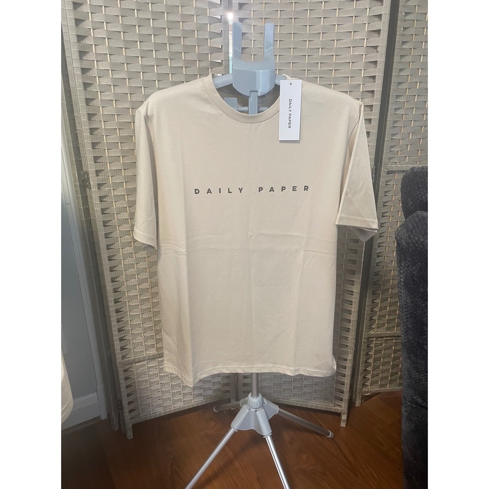 Daily Paper Alias Tee Overcast Beige Logo T-Shirt Mens Size M
